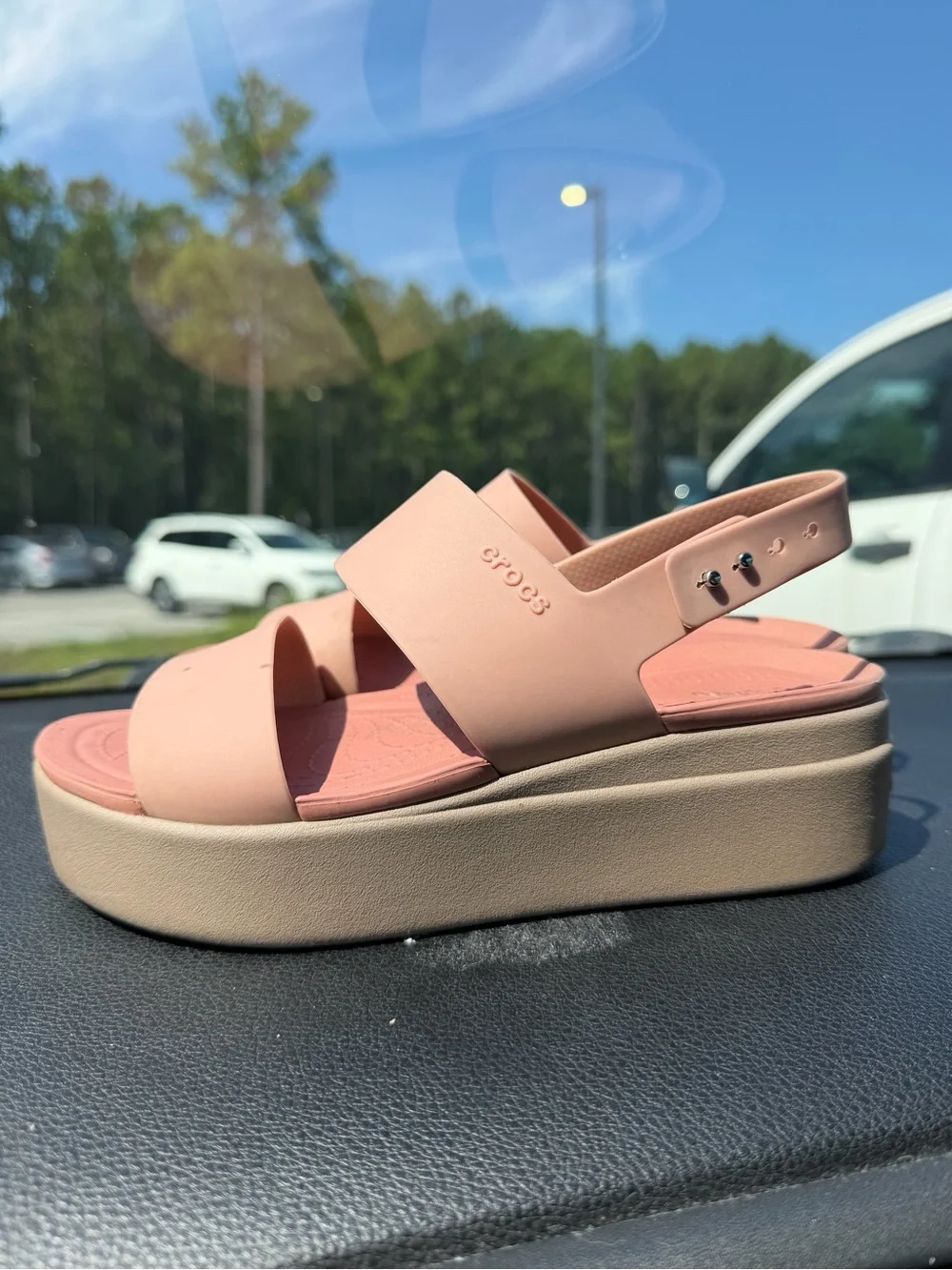 CROCS Brooklyn Wedge Pink Size 7 - Picture 2 of 4